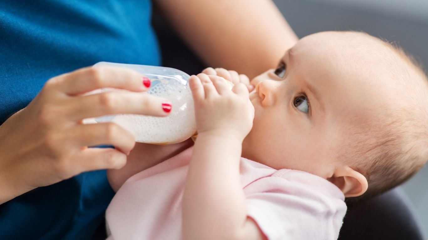 When Changing Formula May Help a Gassy Baby